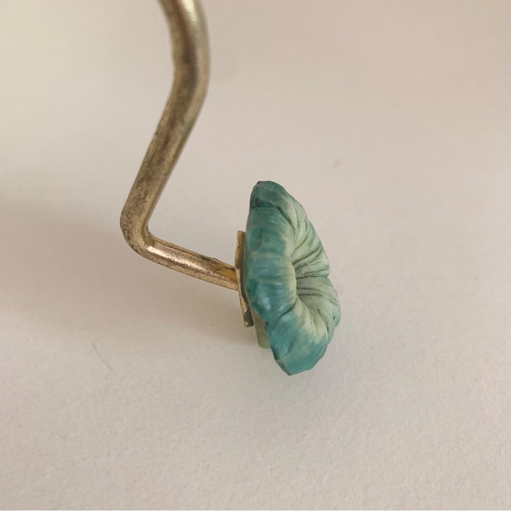Flower hook - Picture 10 of 12